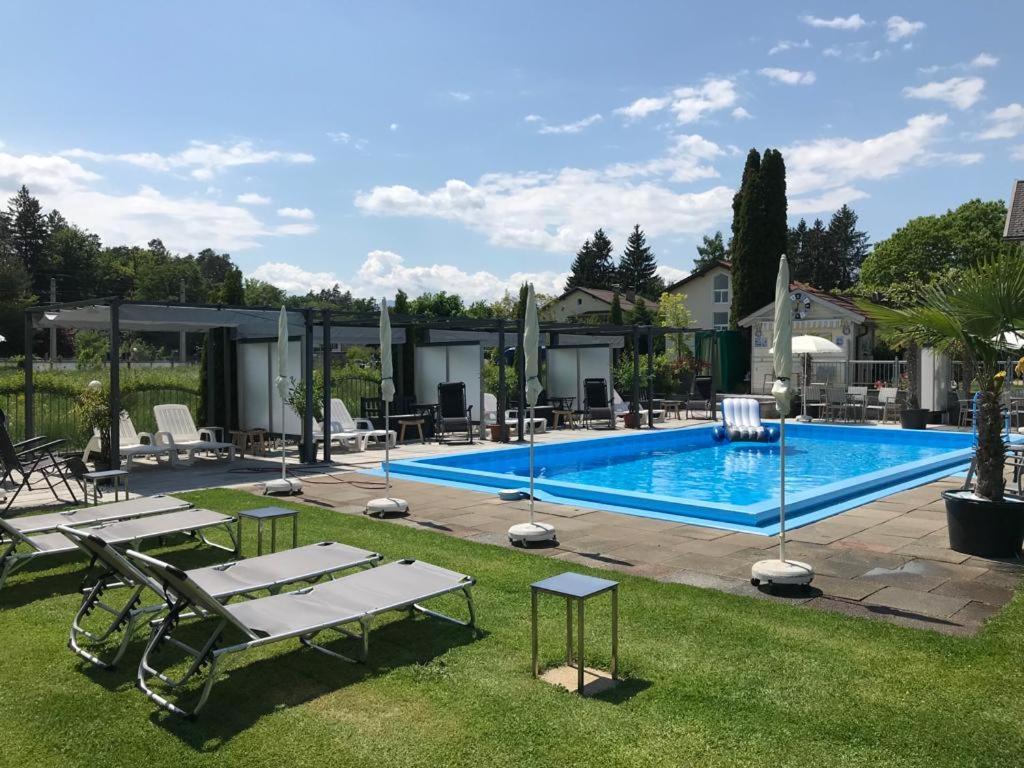 Ferienanlage Seehof Krumpendorf Екстериор снимка