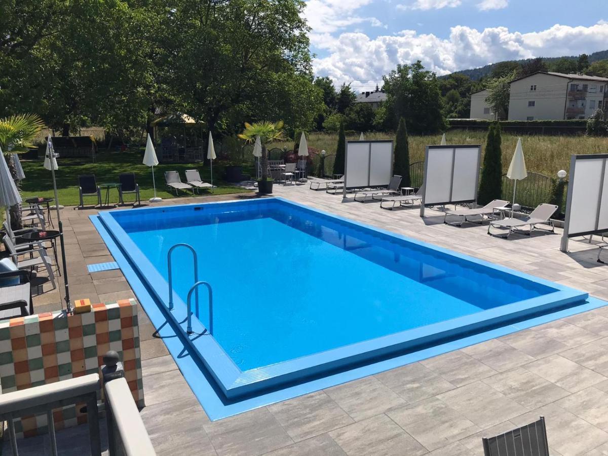 Ferienanlage Seehof Krumpendorf Екстериор снимка