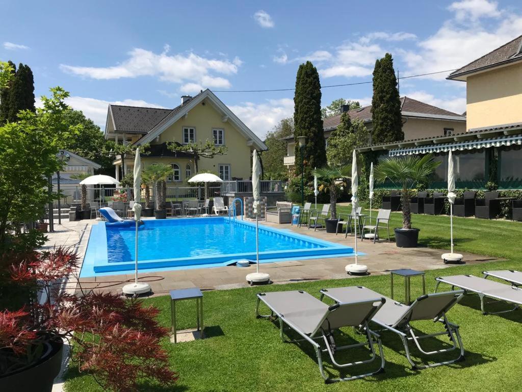 Ferienanlage Seehof Krumpendorf Екстериор снимка